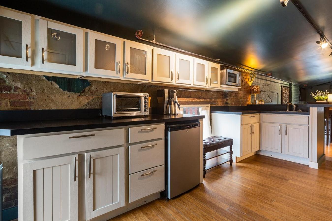 Апартаменти Lou Lou Lofts Луїсвілл Екстер'єр фото